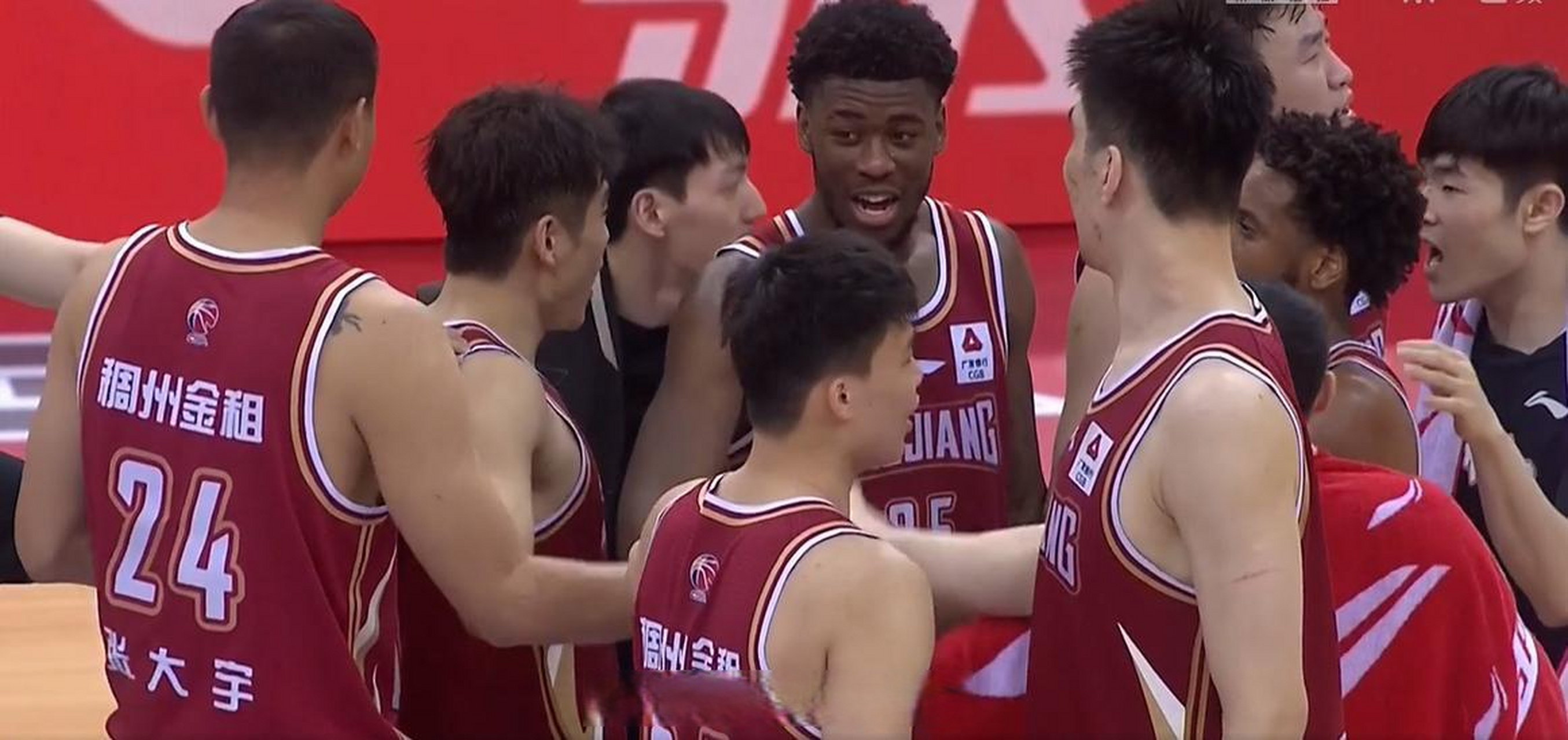 河南男篮签下国内新秀，力争强强对话的简单介绍