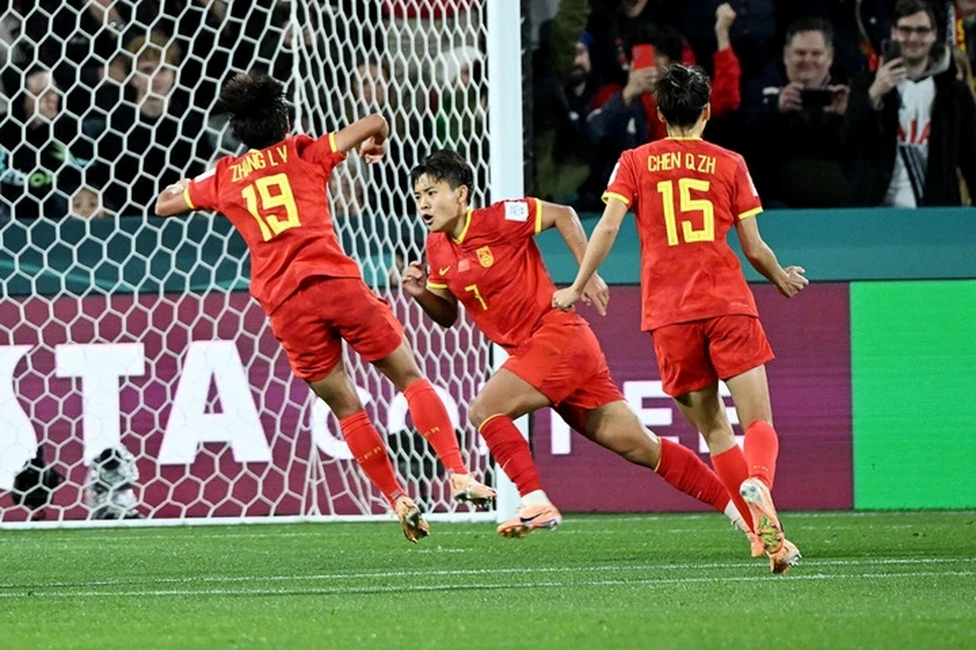 中国女足取得连胜！球队实力备战世界杯 