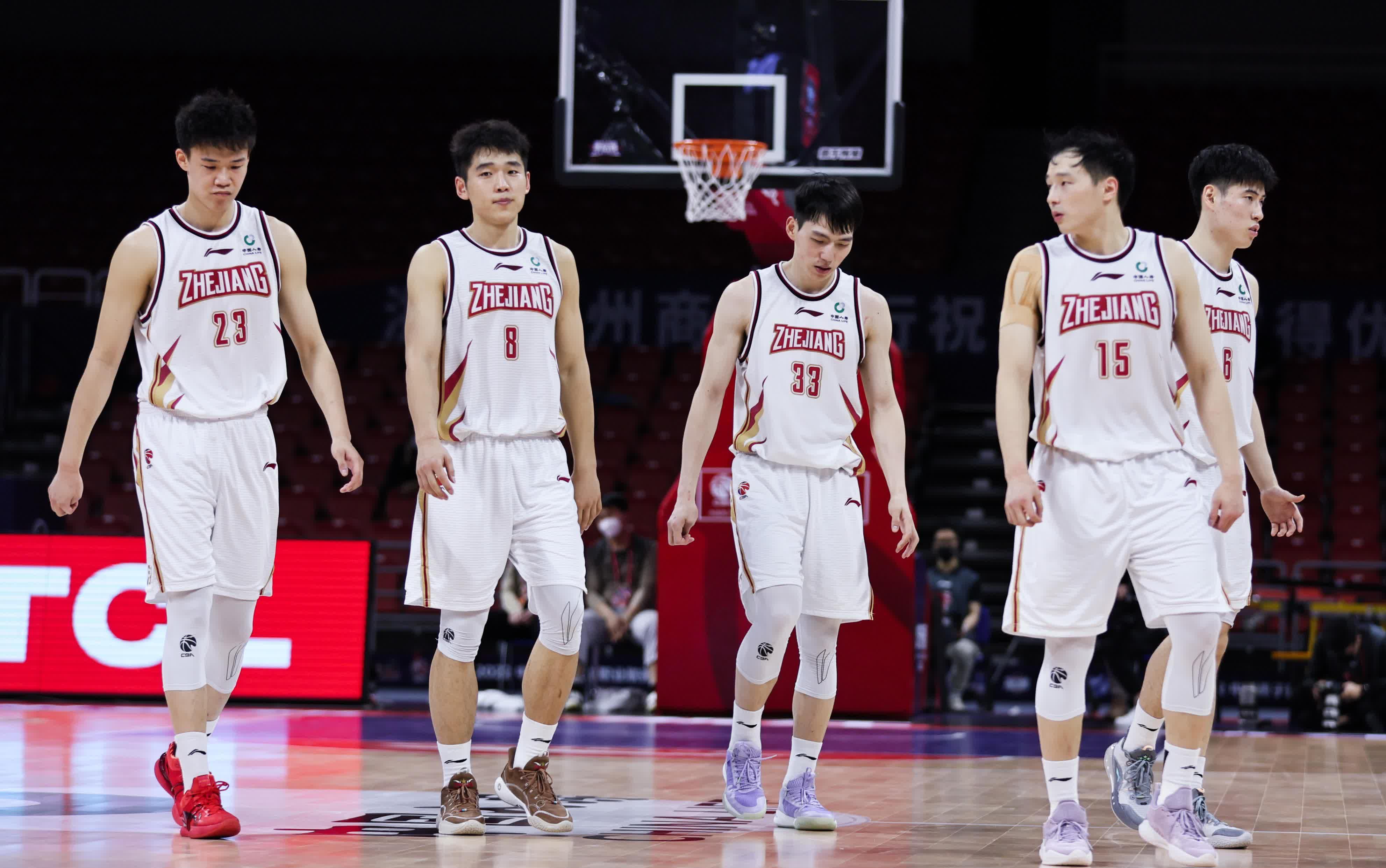 外援频频亮相，CBA比赛更加精彩刺激 
